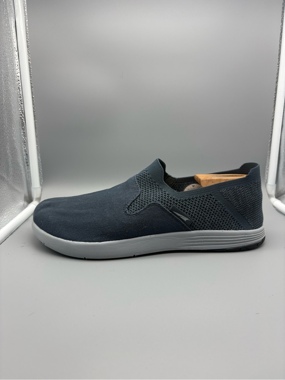 Altra | Tokala 2 Slip-On Shoes - Dark Slate Navy ; Mens 10